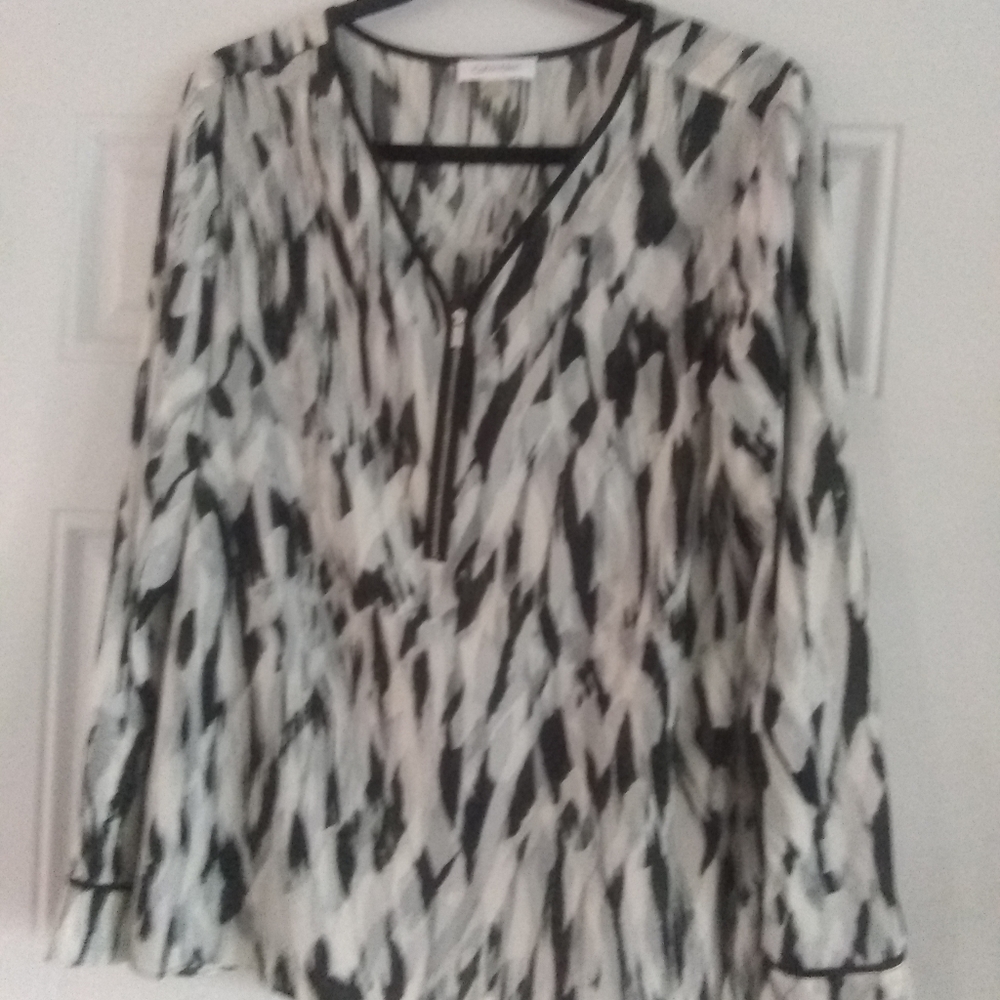 Calvin Klein Animal Print Long Sleeve Blouse Size Medium